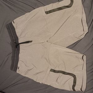 Under Armour Heat Gear shorts